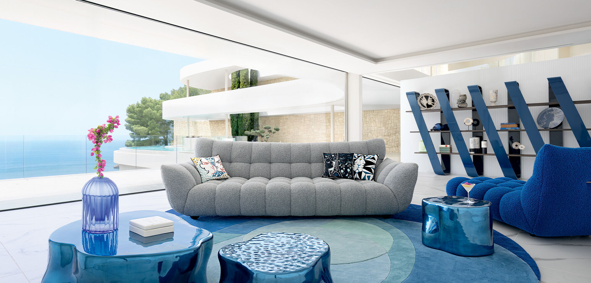 Setup, designed by Sacha Lakic