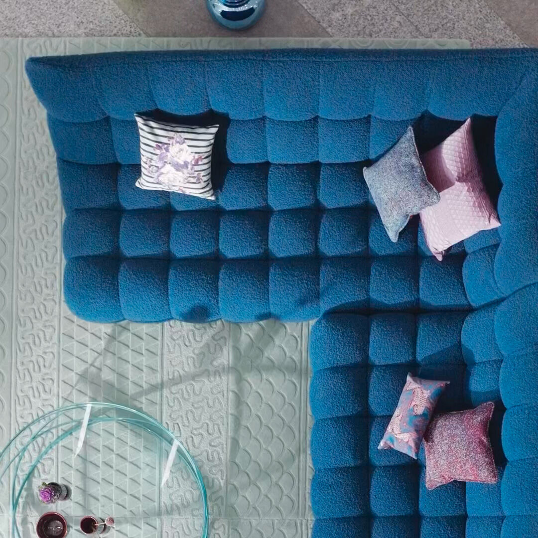 Setup, designed by Sacha Lakic